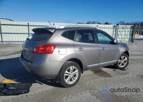 2013 Nissan Rogue S z USA, uszkodzony, nr VIN JN8AS5MV7DW627691